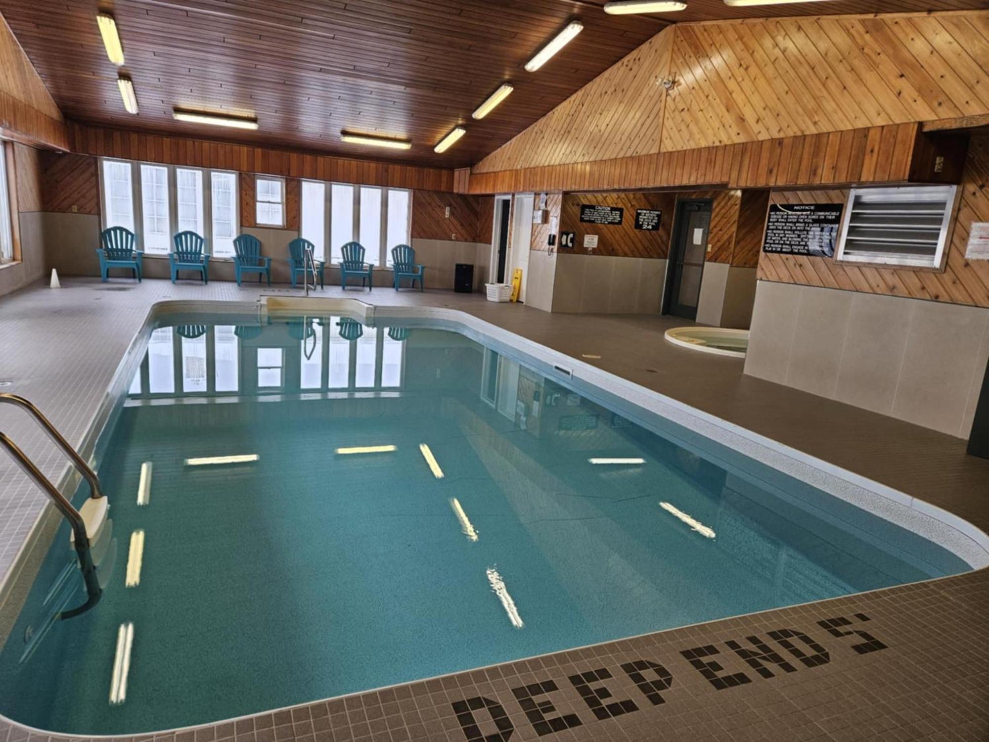 Travelodge By Wyndham Port Elgin Exteriér fotografie