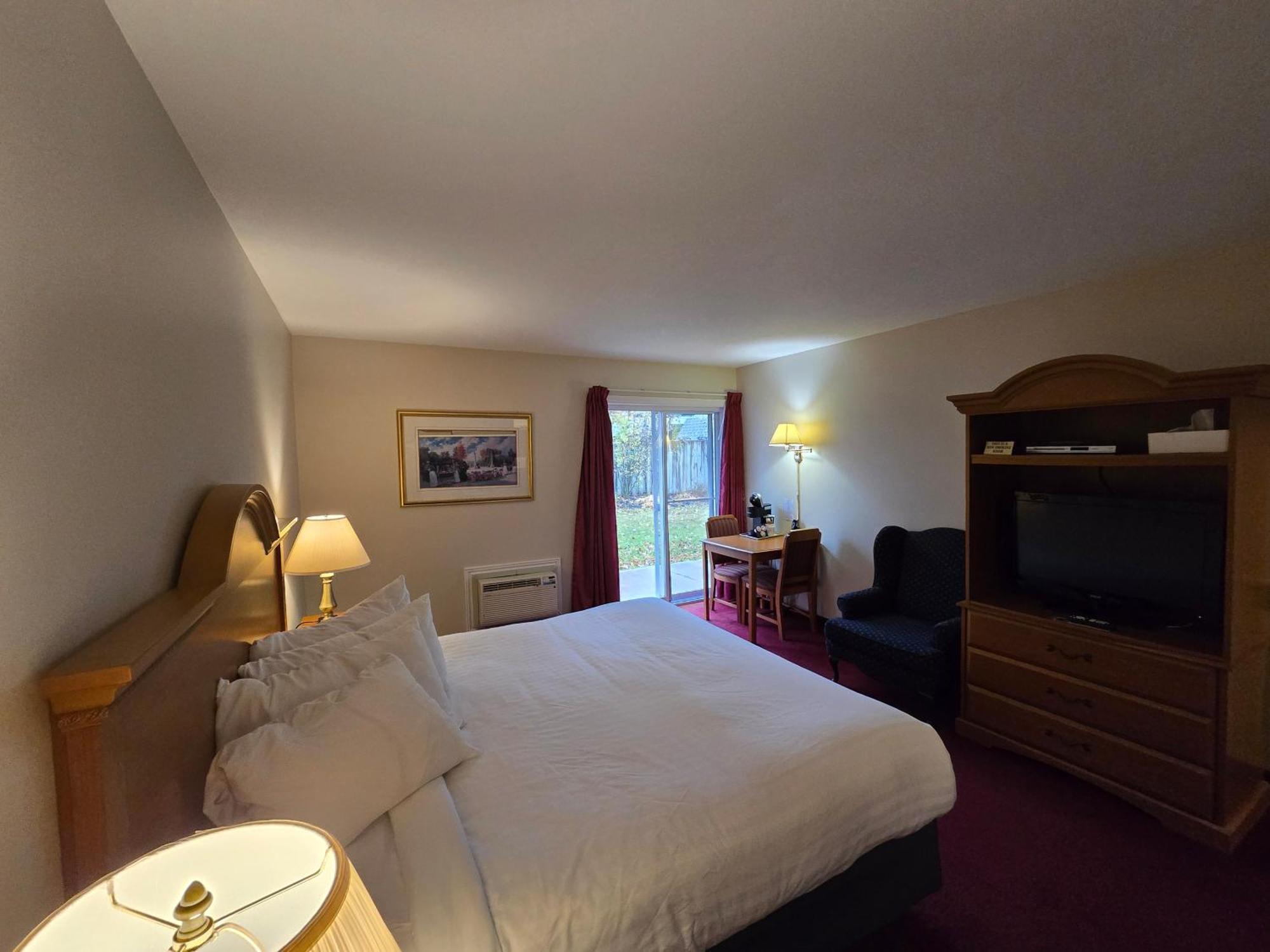Travelodge By Wyndham Port Elgin Exteriér fotografie